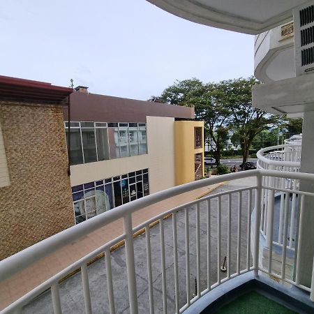 4 Pax Tagaytay Prime Staycation Wifi Netflix And Light Cooking Free Viewdeck Tagaytay City Eksteriør billede